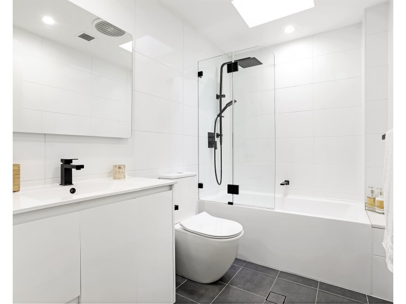 7/12 Short Road, Riverwood NSW 2210