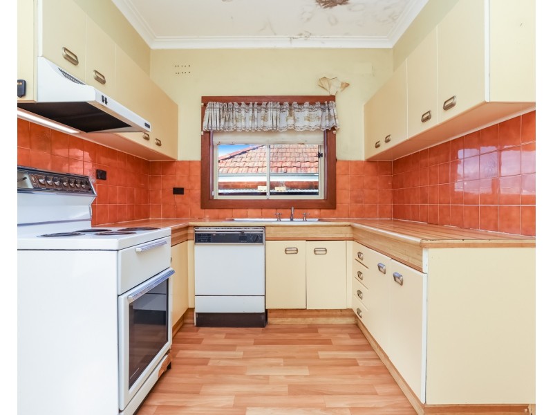 84 Staples Street, Kingsgrove NSW 2208