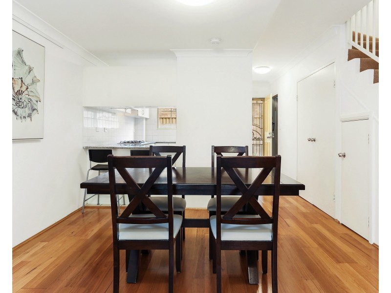 6/15 Harrow Road, Bexley NSW 2207