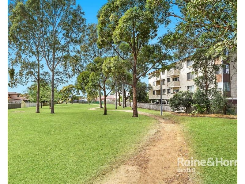 4/270-272 King Georges Road, Roselands NSW 2196