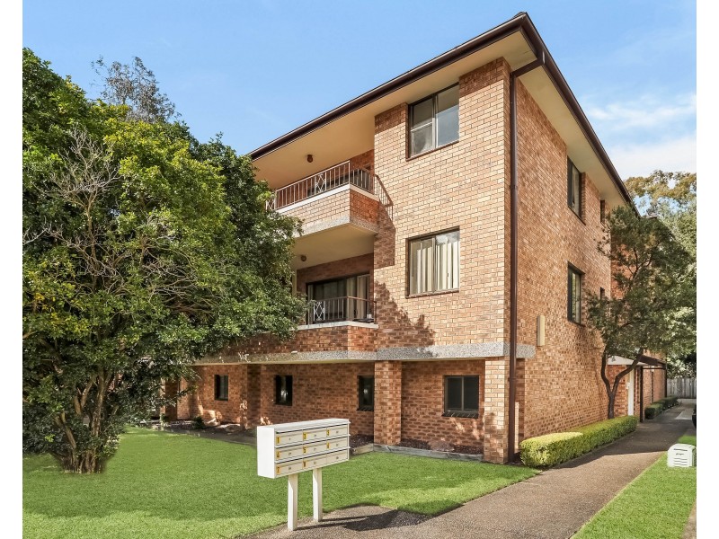 5/60 Hampton Court Road, Carlton NSW 2218