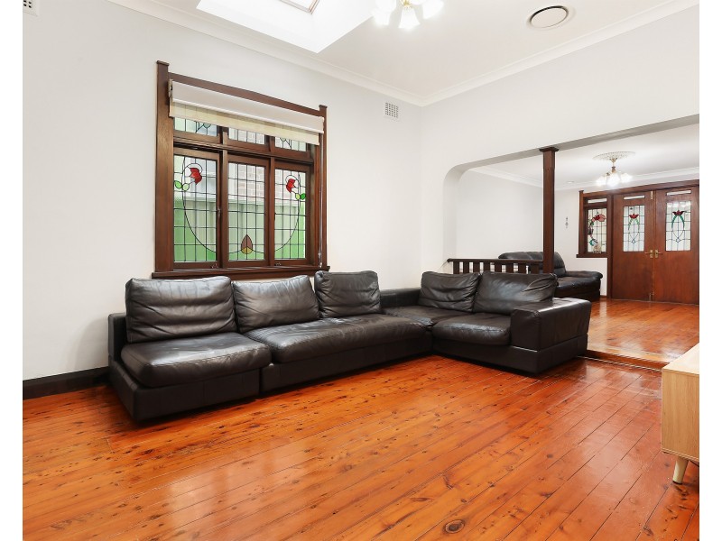 39 Broadford Street, Bexley NSW 2207