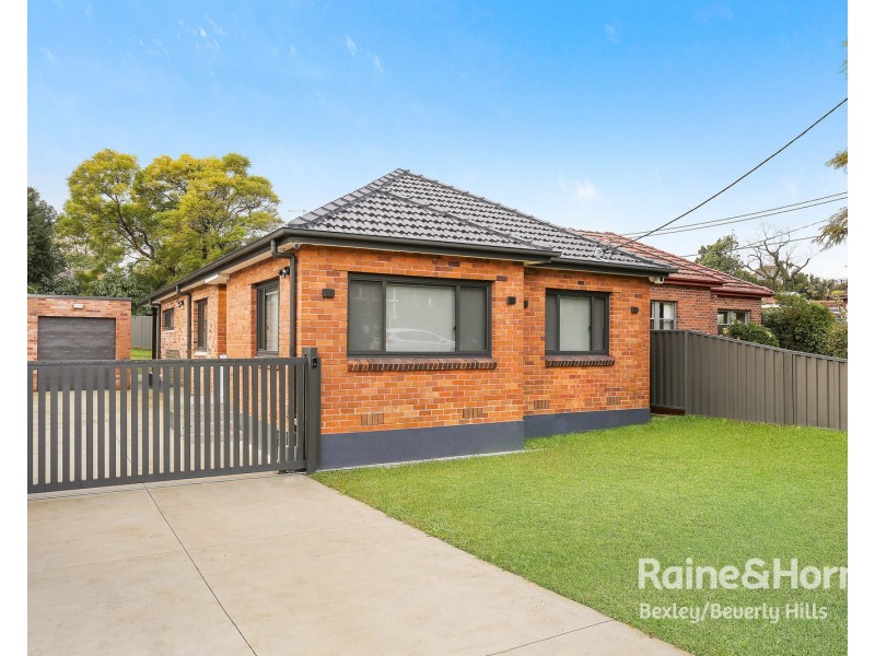 36 Monaro Avenue, Kingsgrove NSW 2208