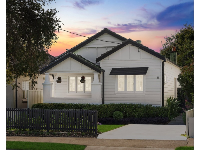 8 St Georges Road, Bexley NSW 2207