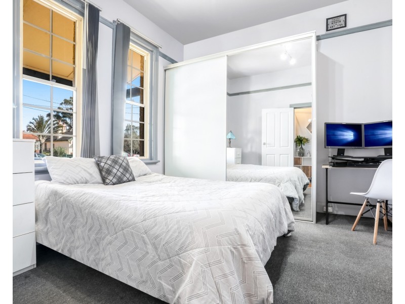 6 Highworth Avenue, Bexley NSW 2207