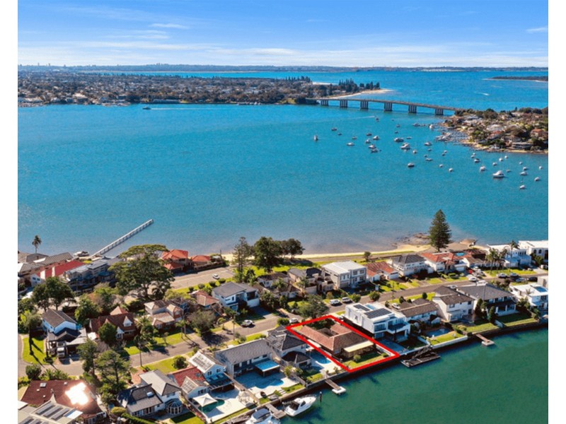 20 Lachlan Avenue, Sylvania Waters NSW 2224