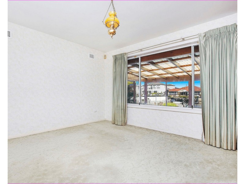 20 Lachlan Avenue, Sylvania Waters NSW 2224