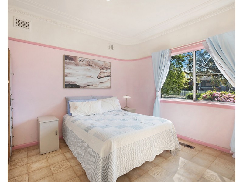 8 Wearne Street, Canterbury NSW 2193