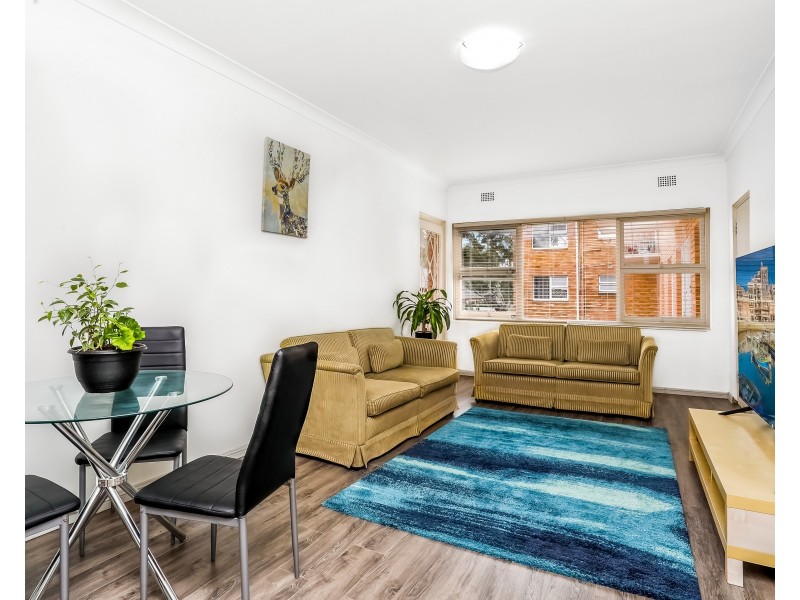 6/10 Dunmore Street North, Bexley NSW 2207
