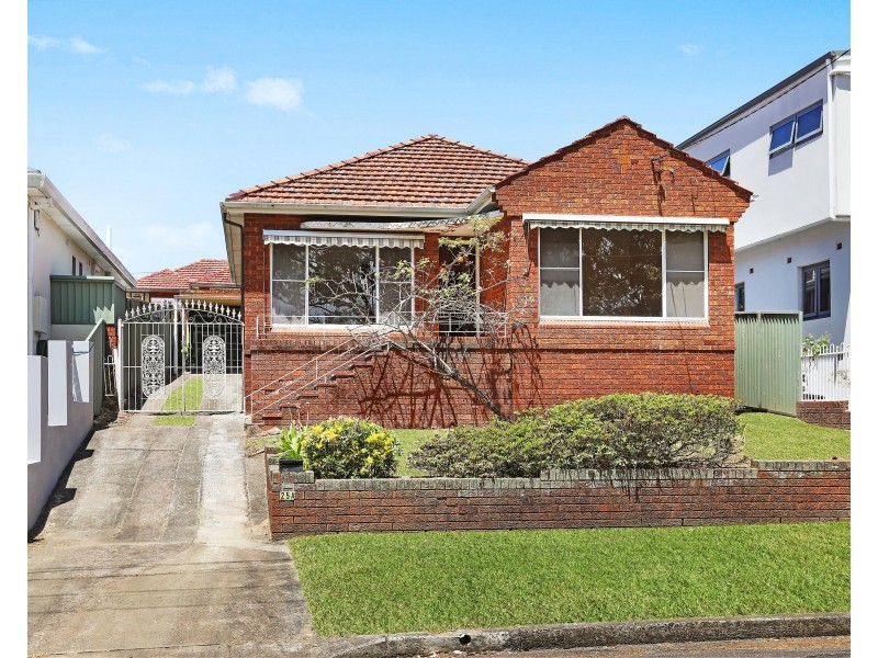 25a Basil Road, Bexley NSW 2207