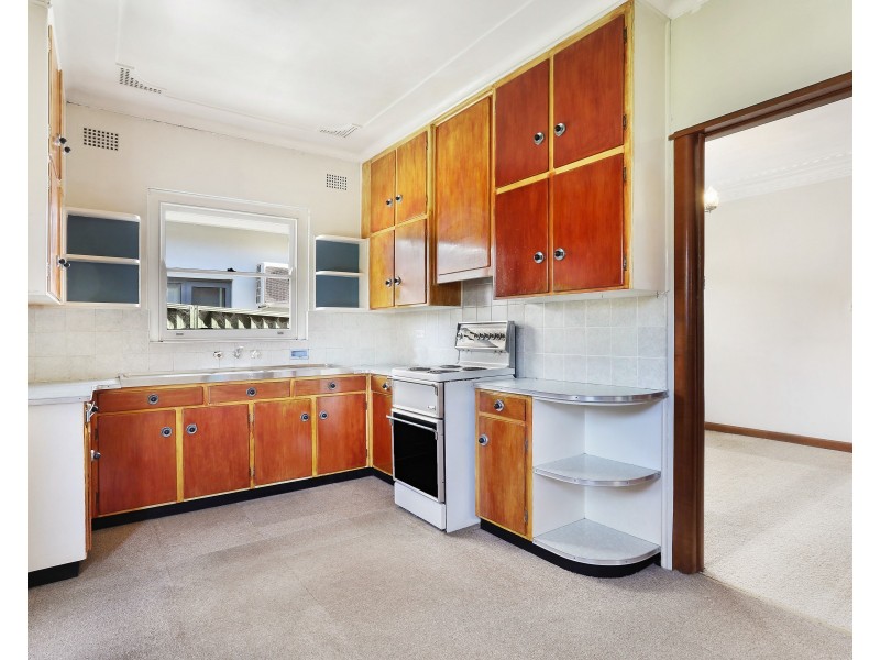 25a Basil Road, Bexley NSW 2207