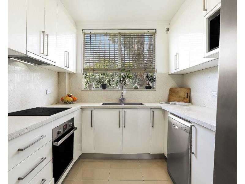 2/25-27 Phillip Street, Roselands NSW 2196
