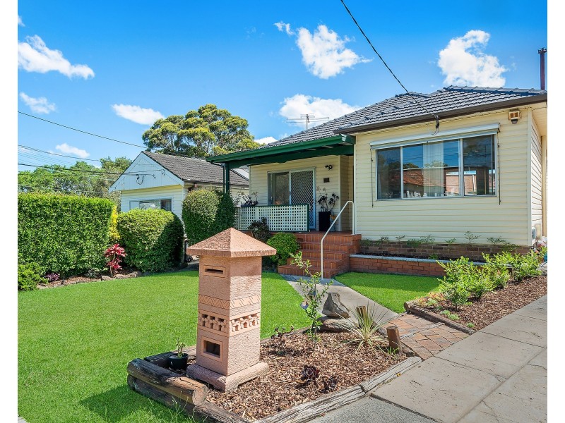 56 Glamis Street, Kingsgrove NSW 2208