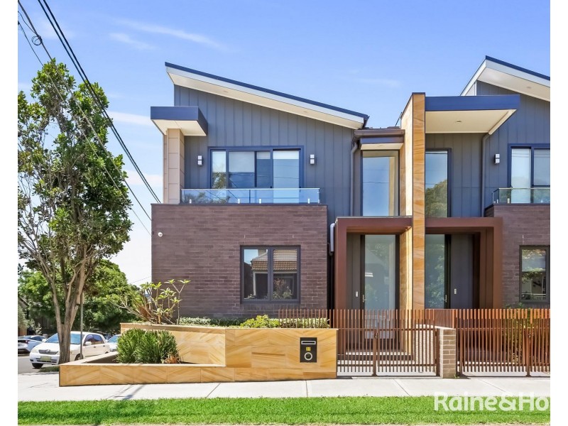 27 Warren Road, Marrickville NSW 2204
