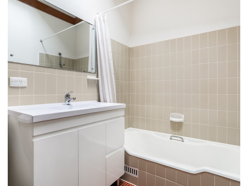 18 Salisbury Avenue, Bexley NSW 2207