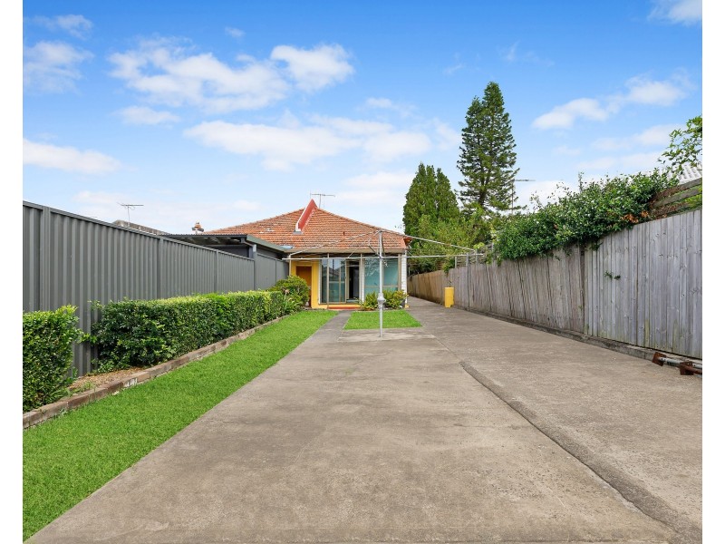 544 Forest Road, Bexley NSW 2207