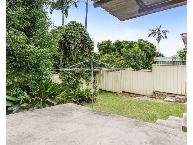 16 Banksia Avenue, Banksia NSW 2216