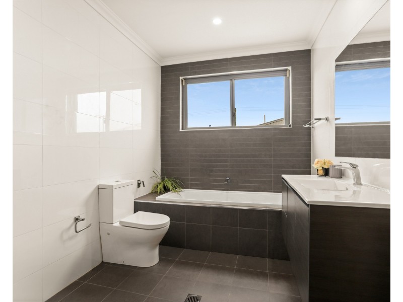 2/30 Albert Street, Bexley NSW 2207