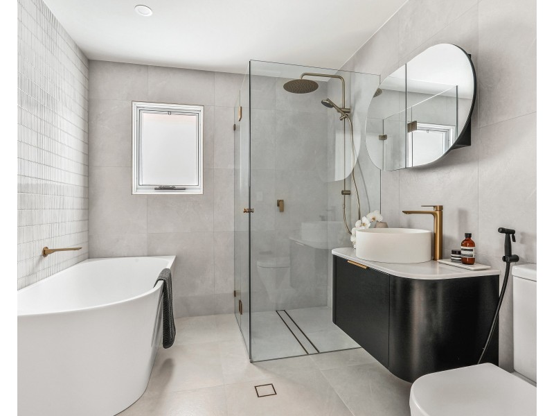 84 Staples Street, Kingsgrove NSW 2208