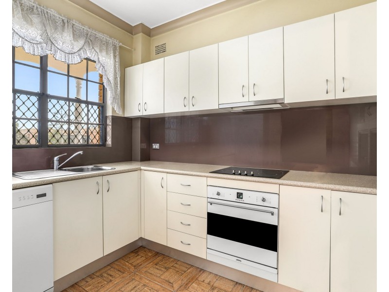 1/11-13 Harrow Road, Bexley NSW 2207