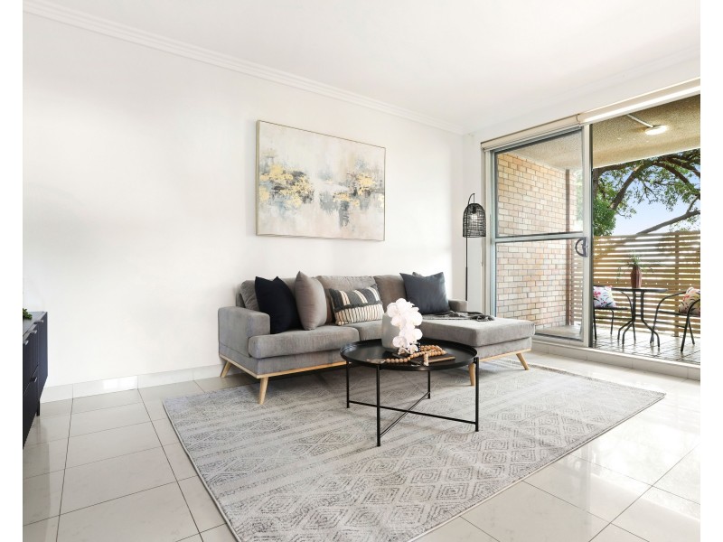 2/2-4 Queen Street, Arncliffe NSW 2205