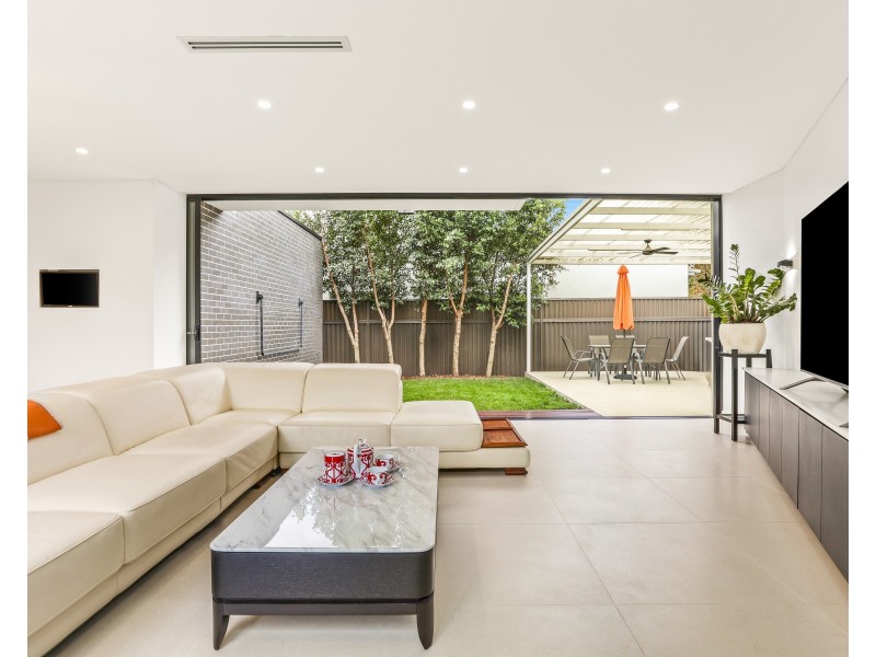 1A Glenwall Street, Kingsgrove NSW 2208