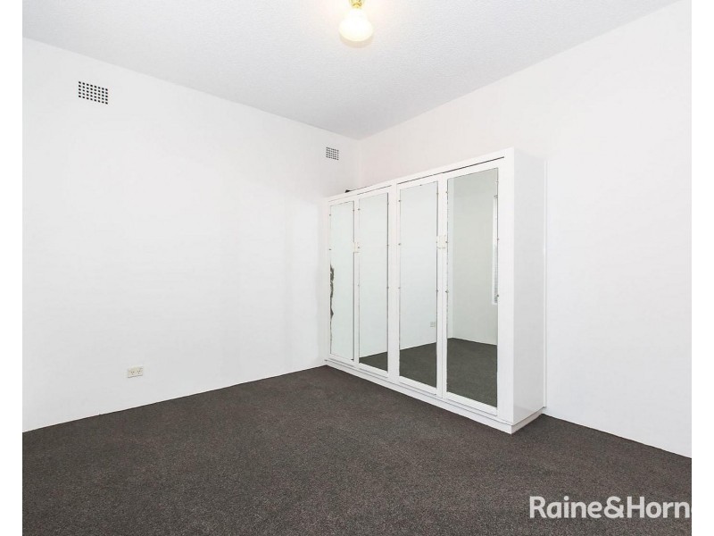 3/17 Jubilee Avenue, Carlton NSW 2218