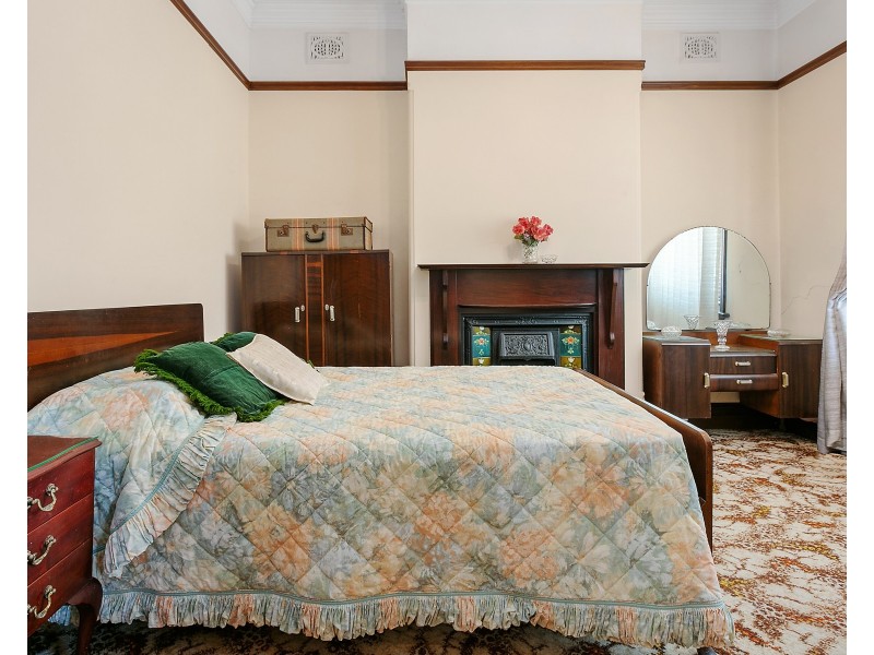 6 Carrington Street, Bexley NSW 2207