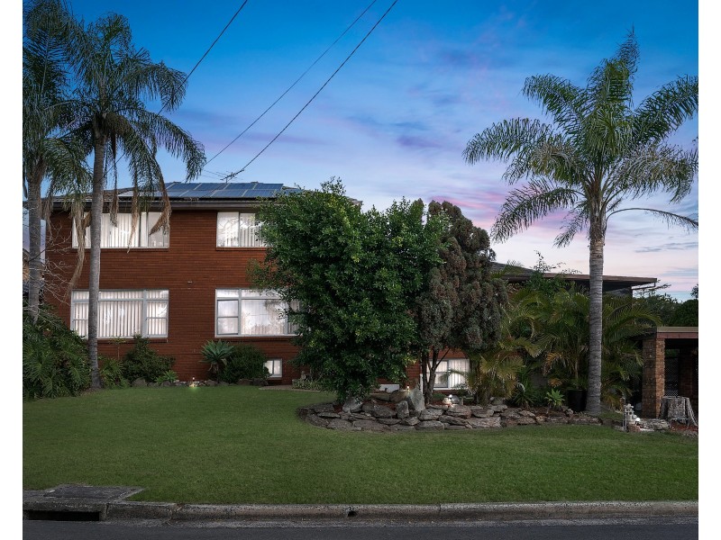 24 Waterside Parade, Peakhurst Heights NSW 2210