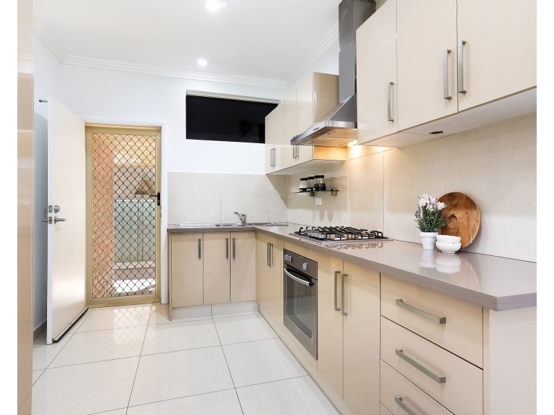 2/71 Albert Street, Bexley NSW 2207