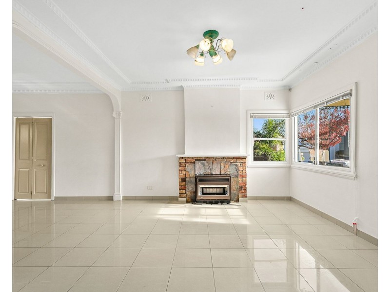 6 Eddystone Road, Bexley NSW 2207