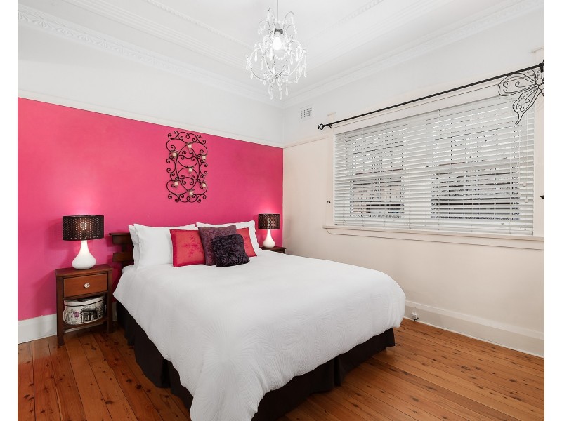 126 Queen Victoria Street, Bexley NSW 2207