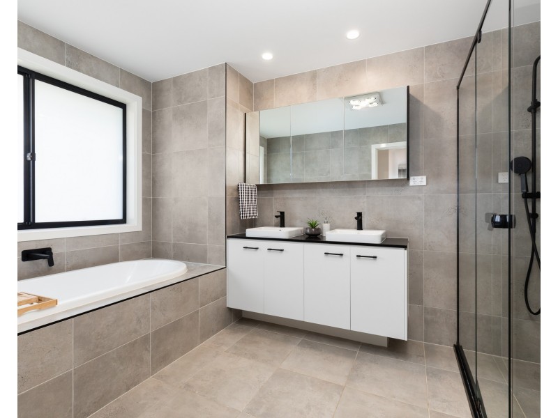 9 Olivia Place, Illawong NSW 2234