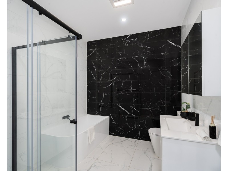 2A Karne Street South, Riverwood NSW 2210