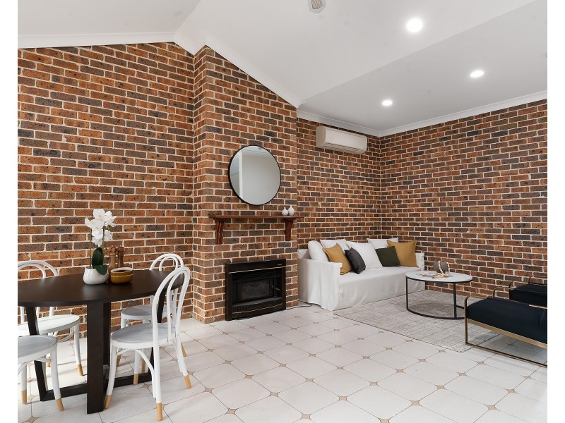 2 Kinsel Grove, Bexley NSW 2207