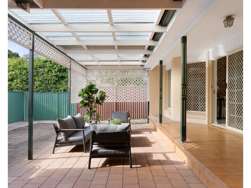 2 Kinsel Grove, Bexley NSW 2207