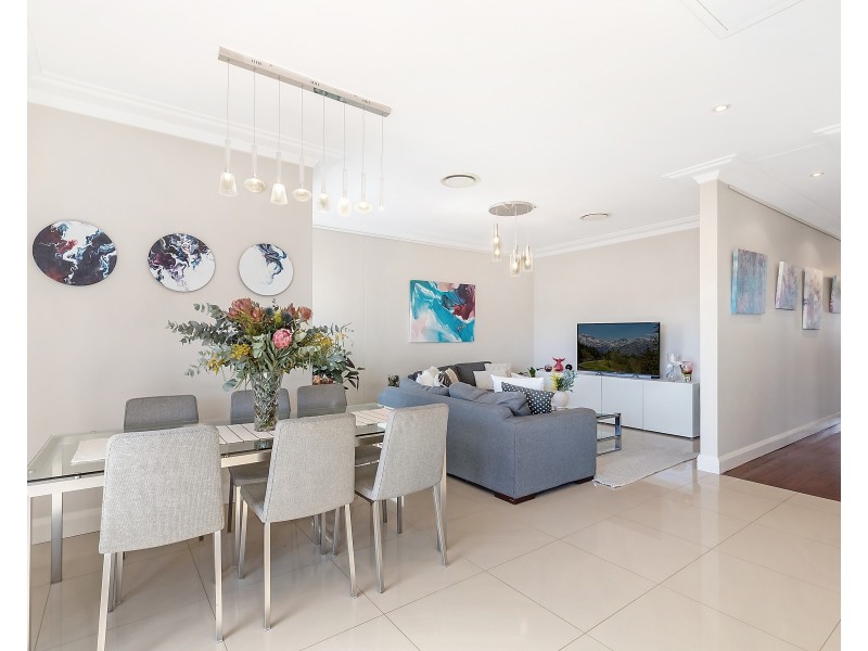 16 Simmons Road, Kingsgrove NSW 2208