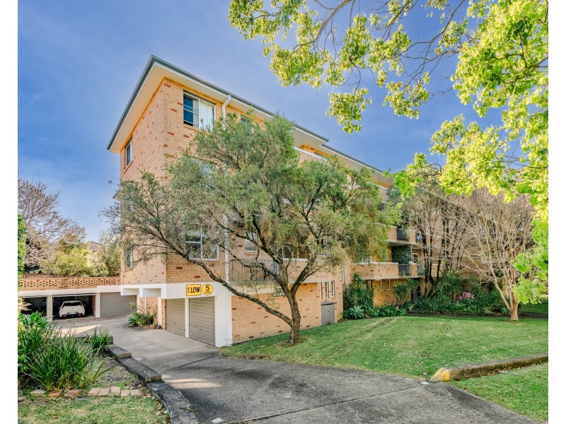 2/11-15 Kiora Road, Miranda NSW 2228