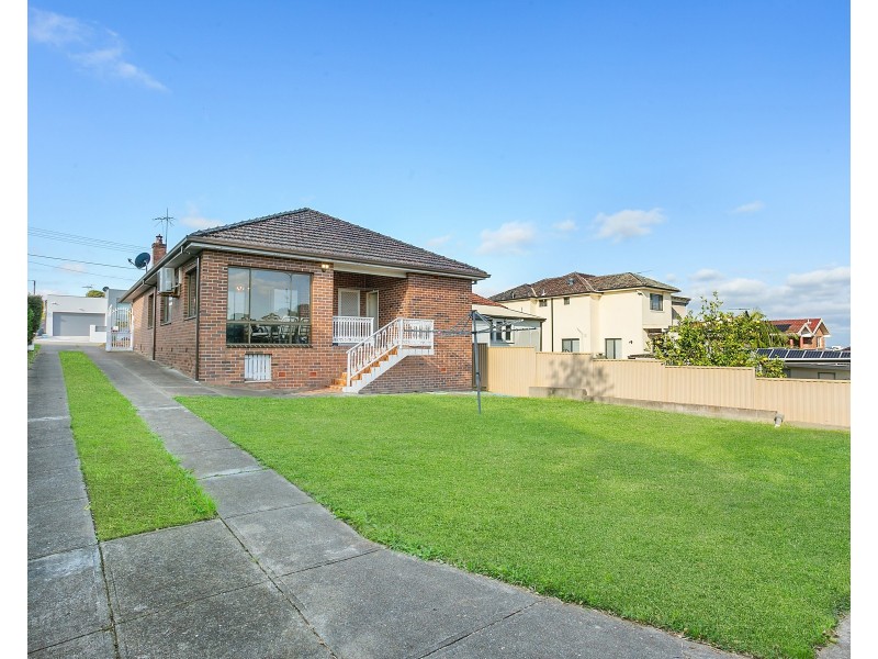 7 Carrington Street, Bexley NSW 2207