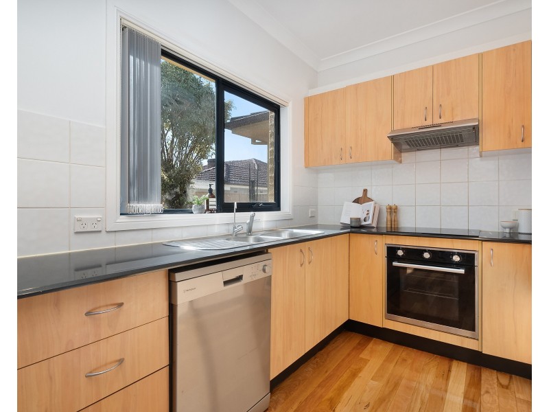 2/94 Caledonian Street, Bexley NSW 2207
