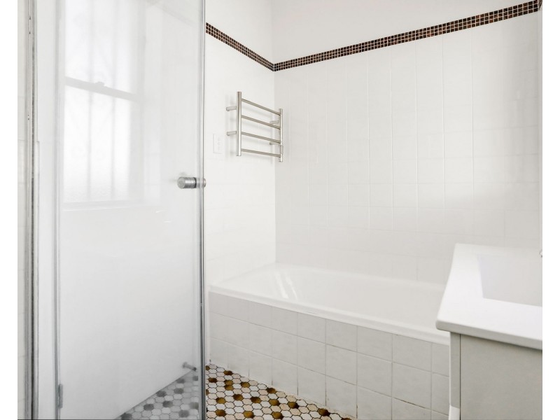 6 Bramhall Avenue, Punchbowl NSW 2196