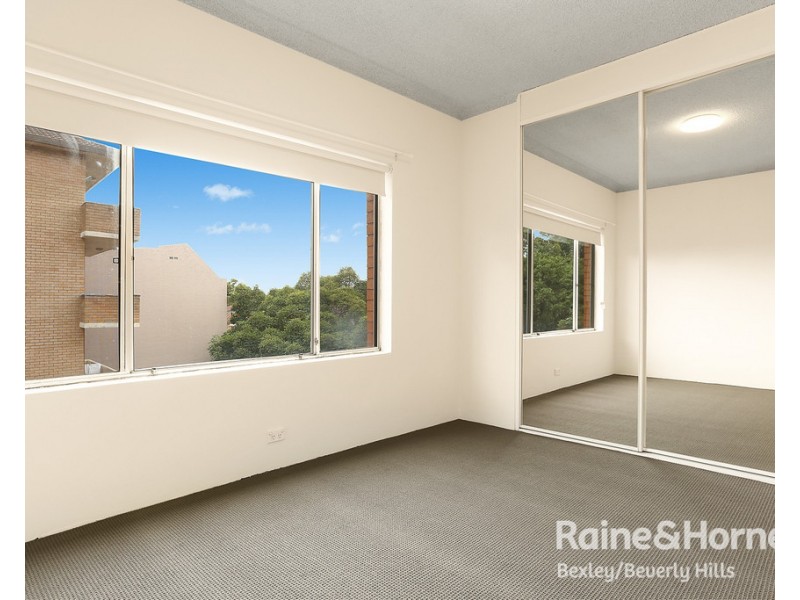10/70-76 Carlton Parade, Carlton NSW 2218