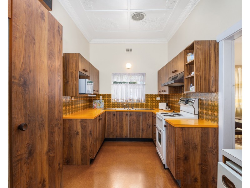 12 Besborough Avenue, Bexley NSW 2207