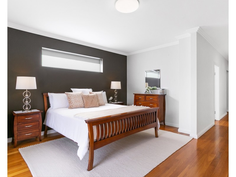 10 Illawarra Parade, Beverly Hills NSW 2209