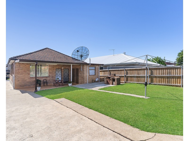 42 Sackville Street, Bardwell Valley NSW 2207