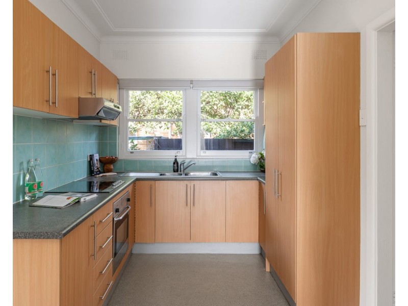28 Caloola Crescent, Beverly Hills NSW 2209
