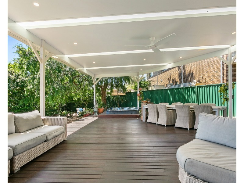 4 Astron Crescent, Bexley North NSW 2207