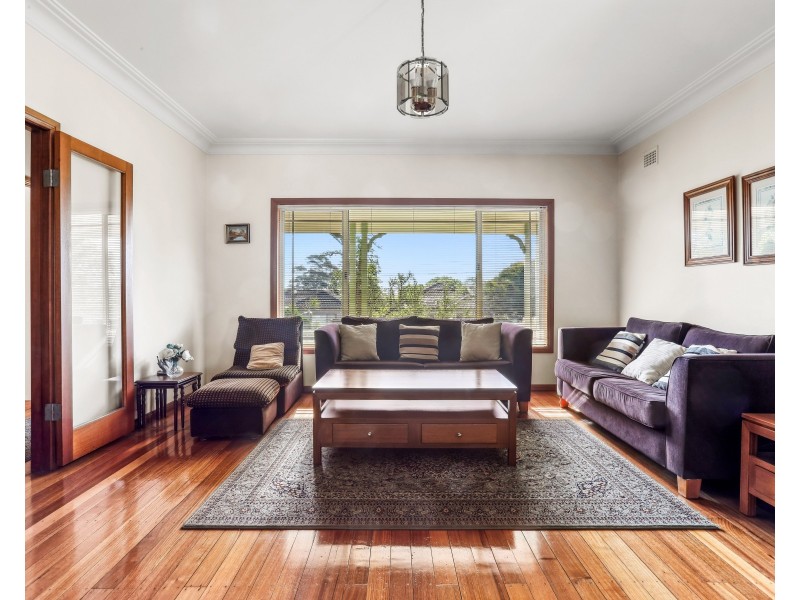 24 Roseview Avenue, Roselands NSW 2196