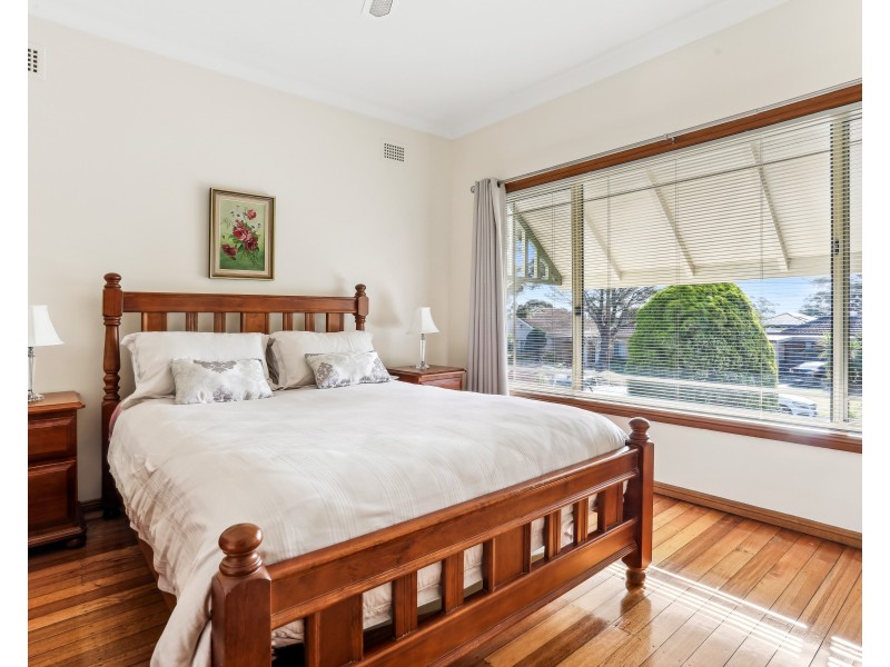 24 Roseview Avenue, Roselands NSW 2196