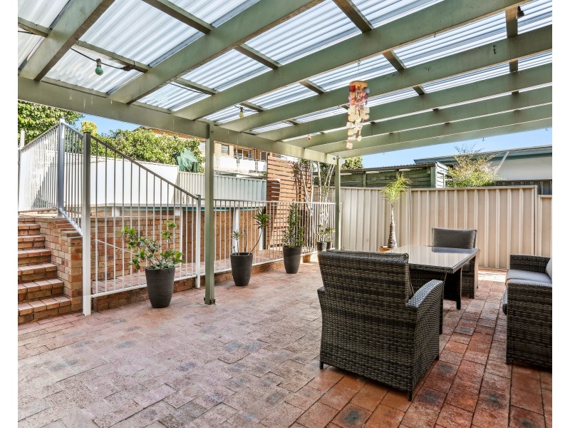24 Roseview Avenue, Roselands NSW 2196